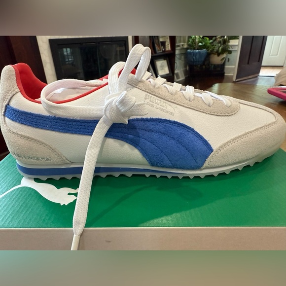Puma White and Blue Athletic Shoes - Picture 1 of 11